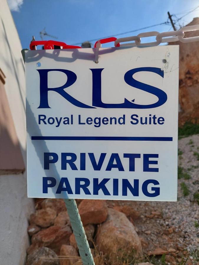Royal Legend Suite 苏达 外观 照片